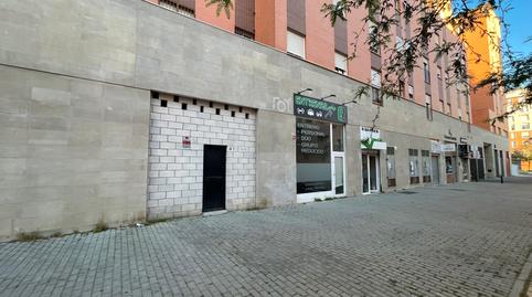 Photo 2 of Premises to rent in Calle Andrés Martínez León, Colores -  Entreparques, Sevilla