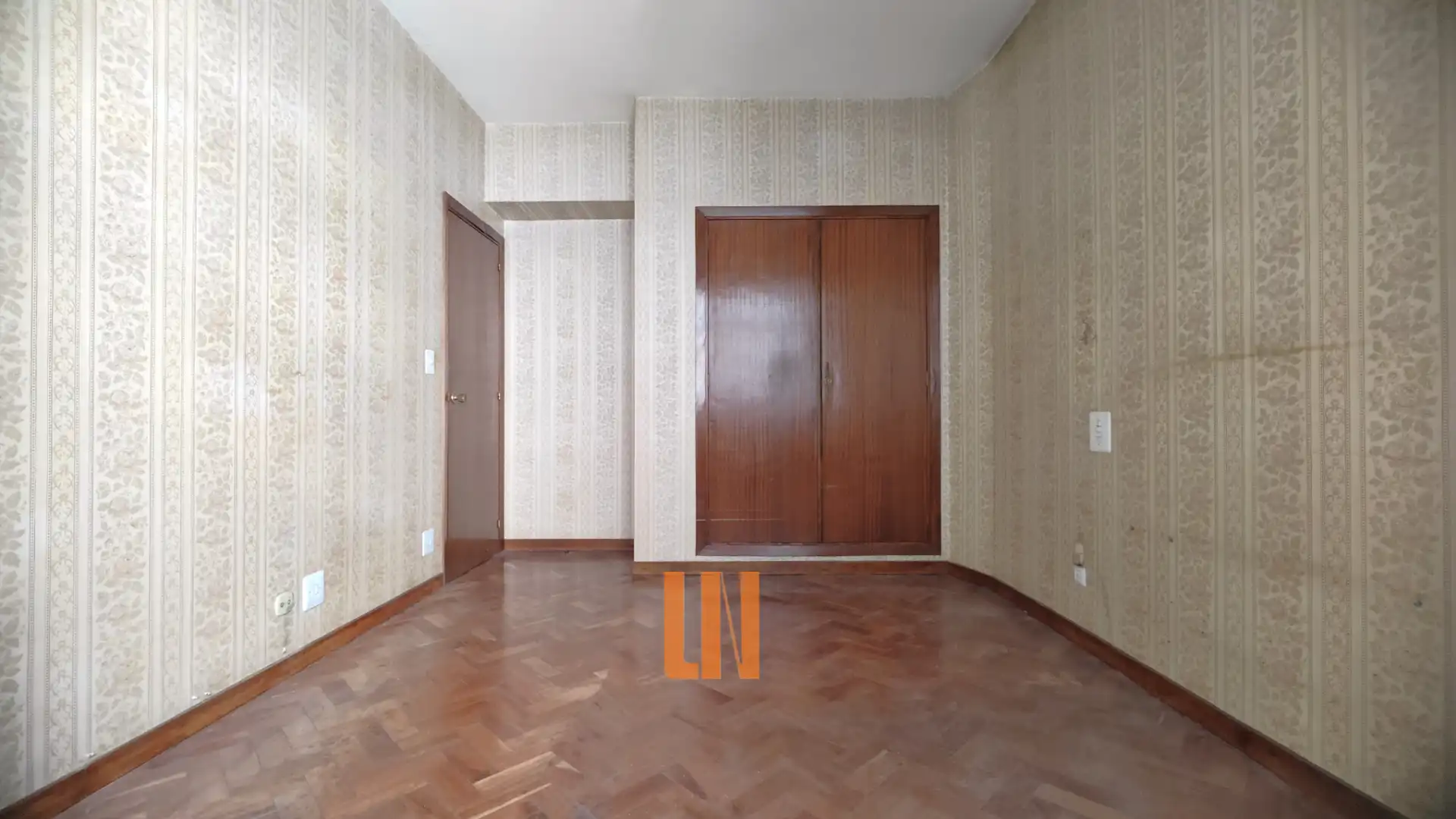 Habitación de Piso en venta en A Coruña Capital  con Calefacción, Parquet y Internet