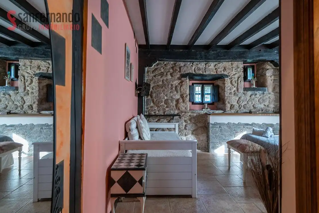 Sala de estar de Edificio en venta en Mazcuerras