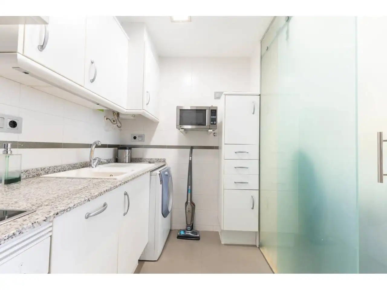 Küche von Wohnung zum Verkauf in Valencia mit Klimaanlage, Heizung und Parkett