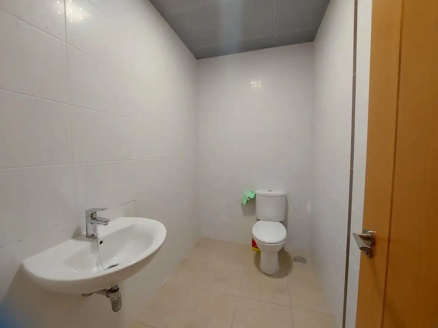 Bany de Oficina en venda en El Ejido