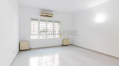 Foto 3 de Piso en venta en Calle de la Reina de África, Palomeras Bajas, Madrid Capital