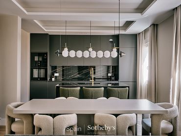 Apartament amb ascensor en venda a Calle de Fernán González