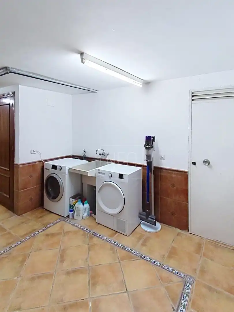 Casa o xalet en venda en La Zubia amb Jardí privat, Piscina i Balcó
