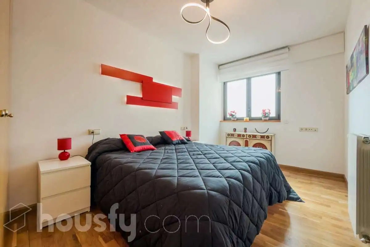 Habitación de Piso en venta en Barcelona con Aire acondicionado, Calefacción y Jardín privado