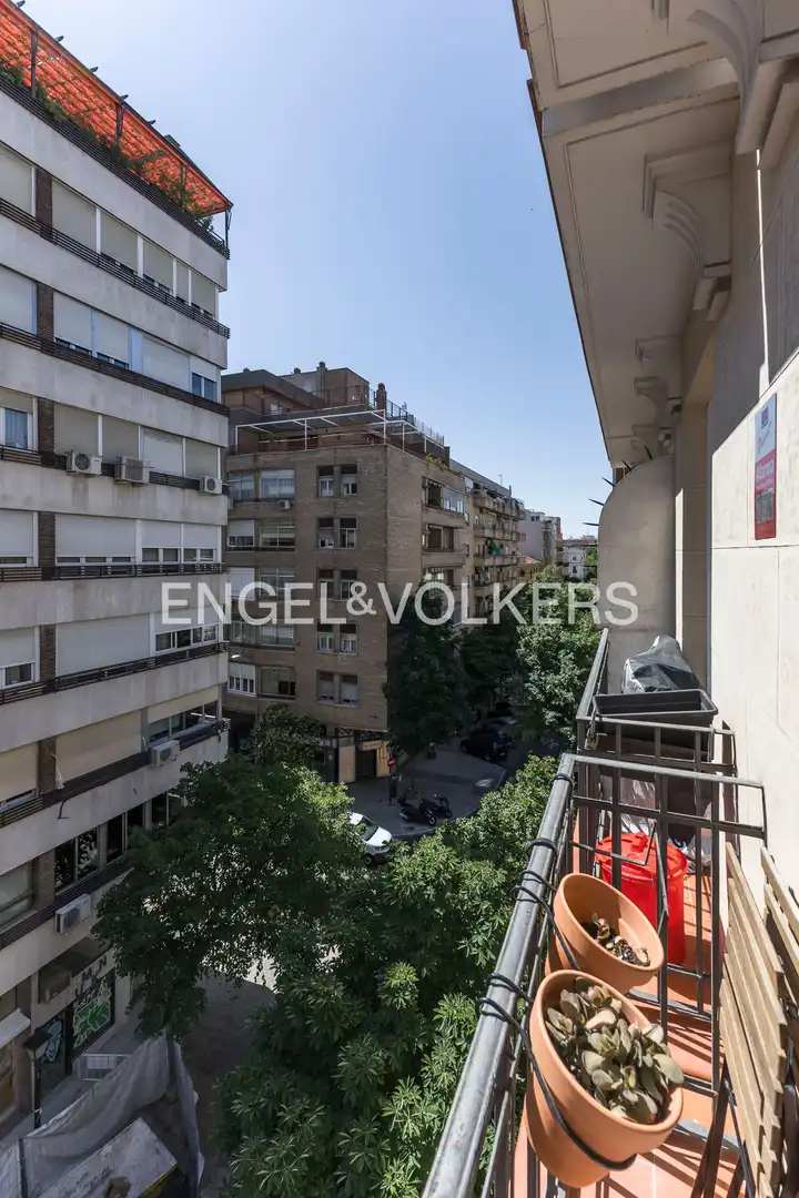 Appartamento con terrazza in vendita a Calle de Padilla, imagen 15
