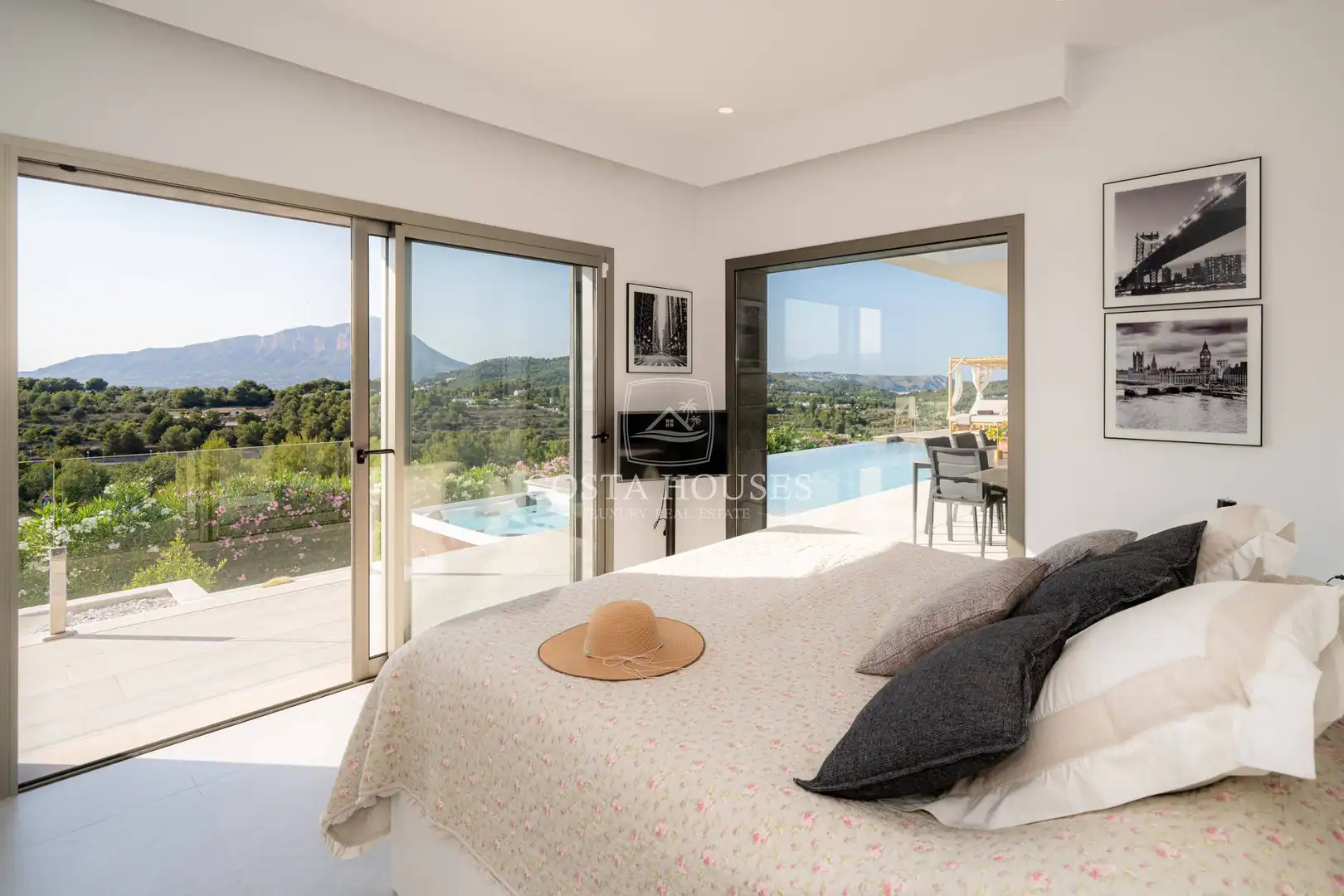 Bedroom of Houses for sale in Jávea / Xàbia  with Air Conditioner, Private garden and Terrace