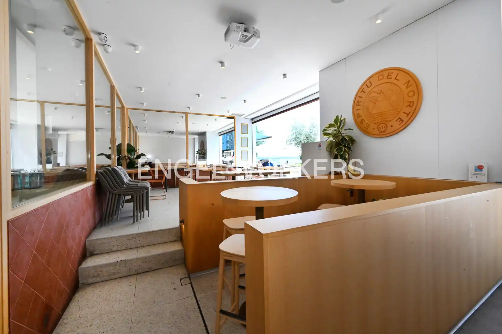 Commercial properties for sale in Santander  with Air Conditioner, Terrace and Furnished