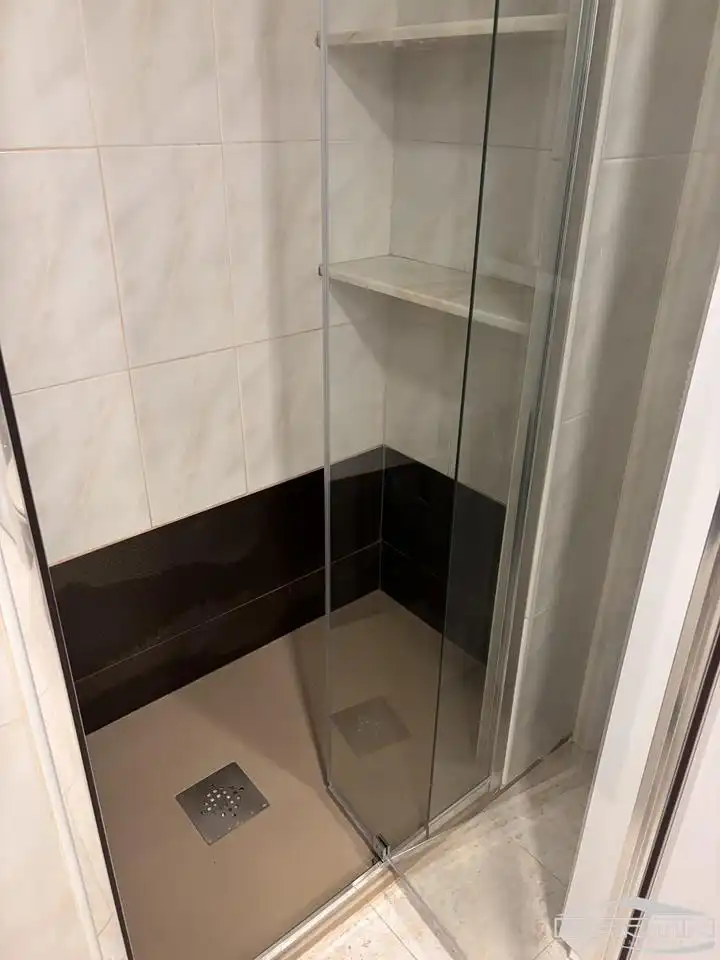 Baño de Estudio de alquiler en Torrox con Aire acondicionado, Trastero y Piscina