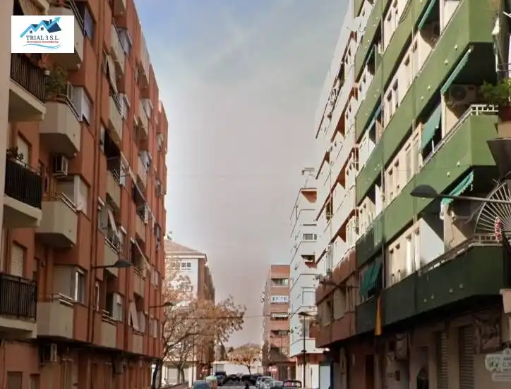 Vista exterior de Pis en venda en Alaquàs