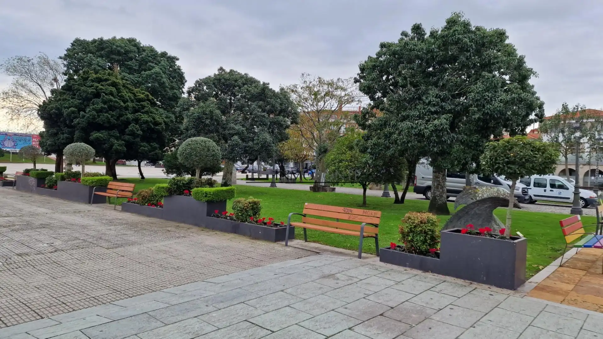 Vista exterior de Casa adosada en venda en O Grove   amb Calefacció, Jardí privat i Traster