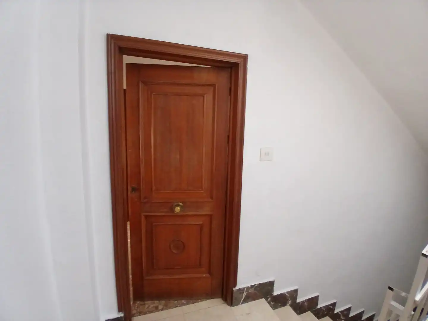 Casa rústica amb balcó en venda a Calle Algezares 13, imagen 2