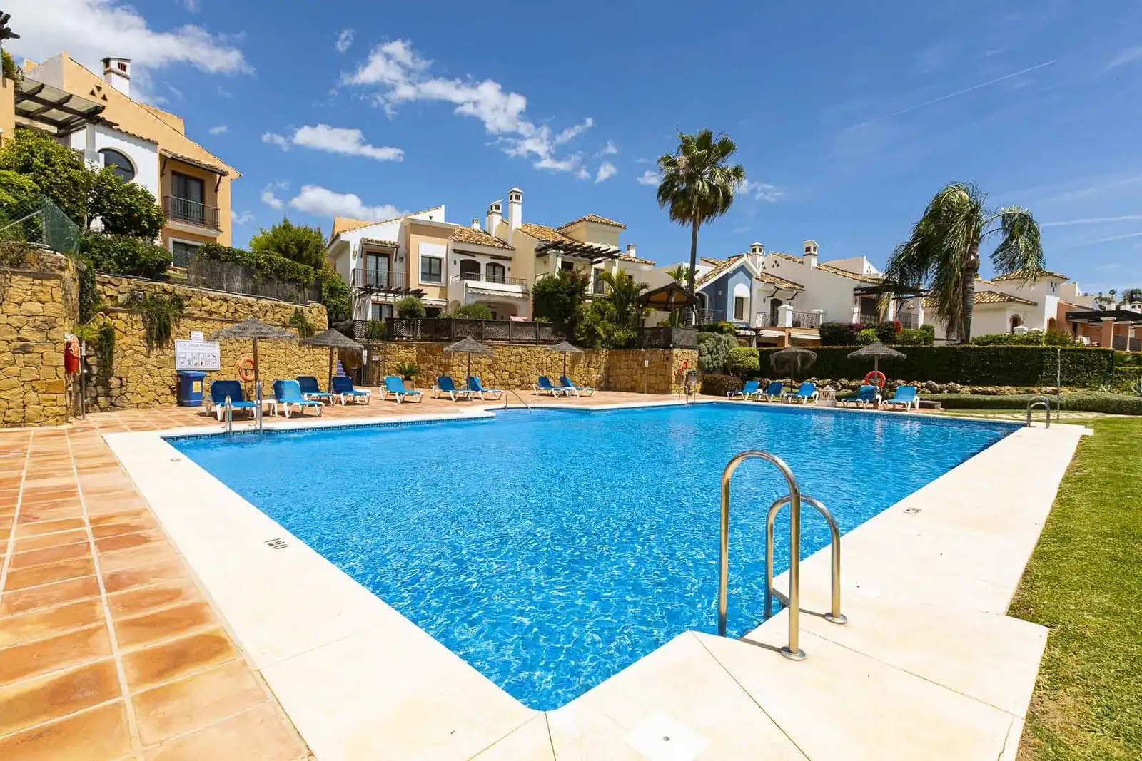 Adossat amb piscina en venda a Calle Benahavis 29679, imagen 68