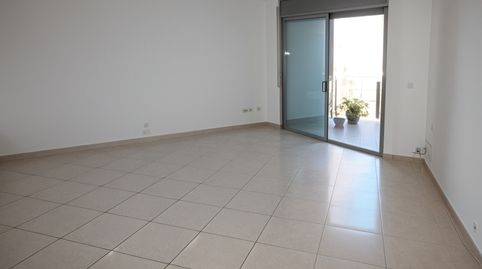 Foto 2 de Piso en venta en Eixample - Horta Capallera, Figueres