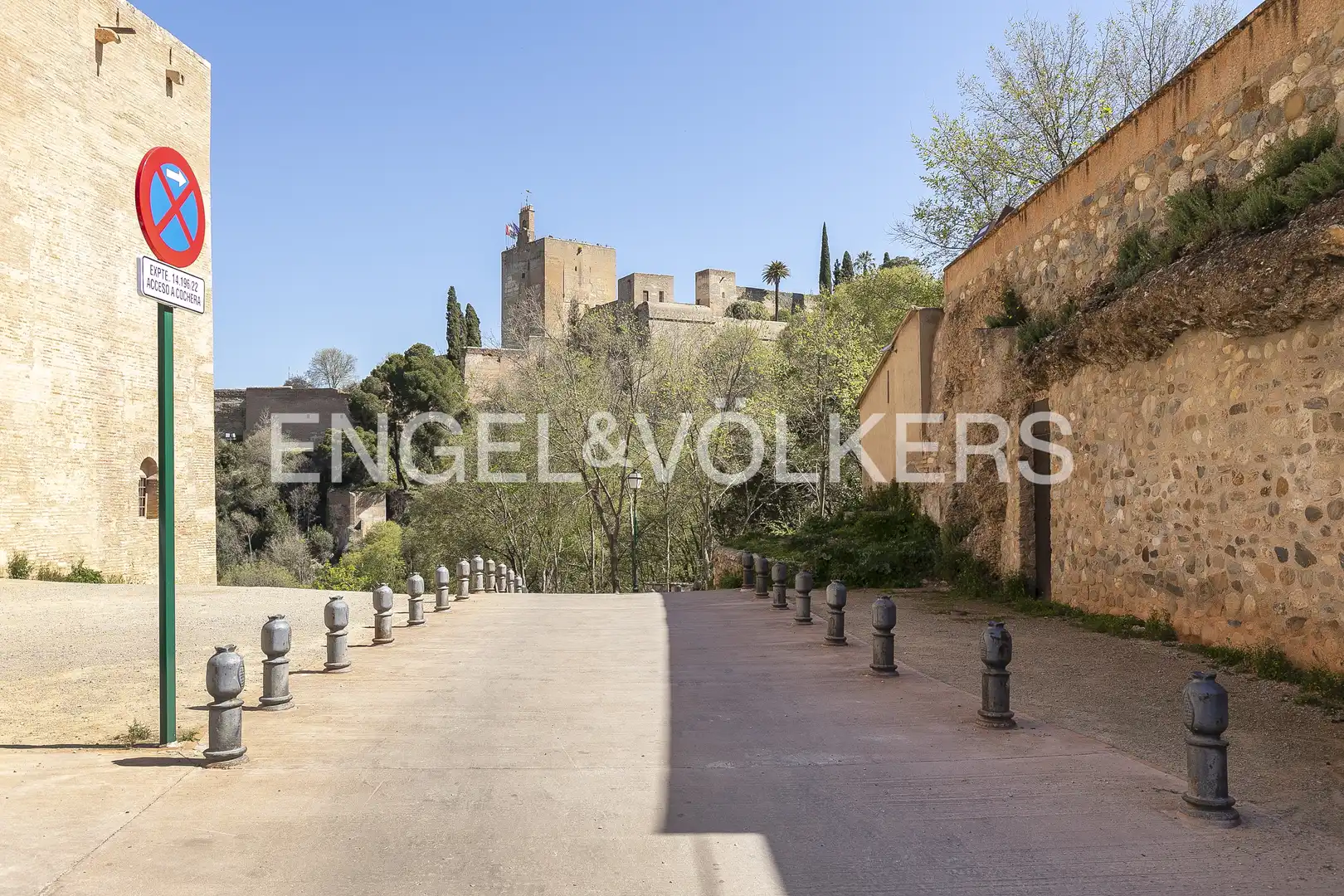 Vista exterior de Finca rústica en venta en Granada con Calefacción, Jardín privado y Terraza