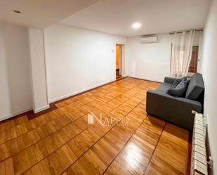 Flat for sale in  Madrid Capital  with Air Conditioner, Heating and Parquet flooring