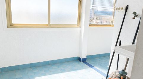 Foto 5 de Piso en venta en Calle Jacinto Benavente, Puerto Deportivo, Fuengirola