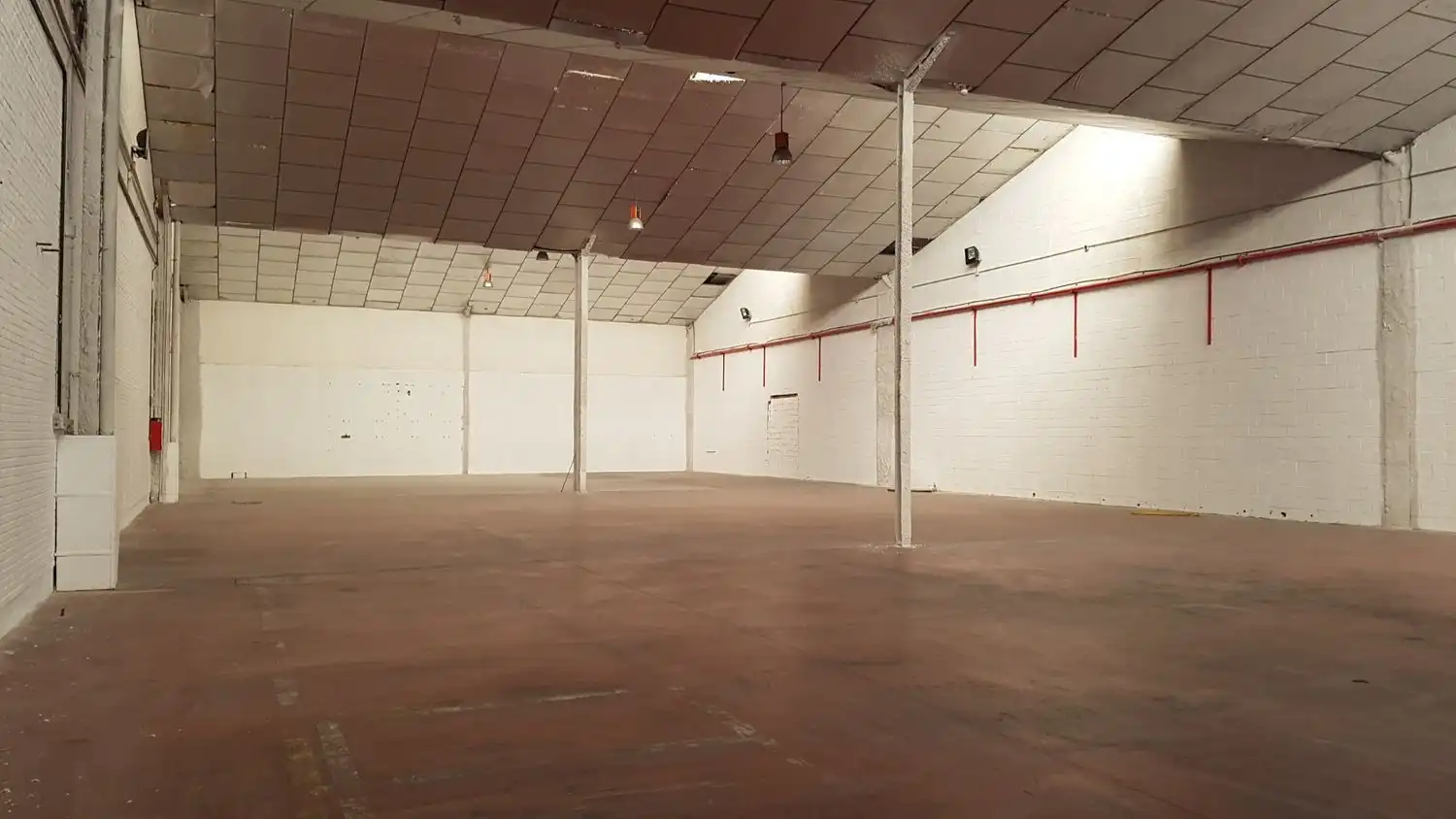 Nave industrial de alquiler en Sevilla