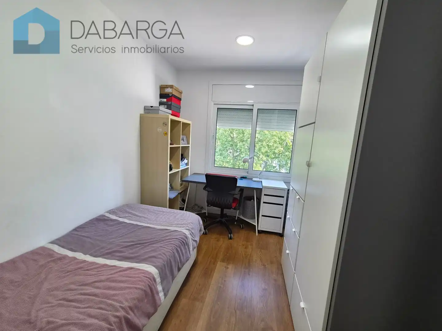 Dormitori de Casa o xalet en venda en Ripollet amb Aire condicionat, Parquet i Terrassa
