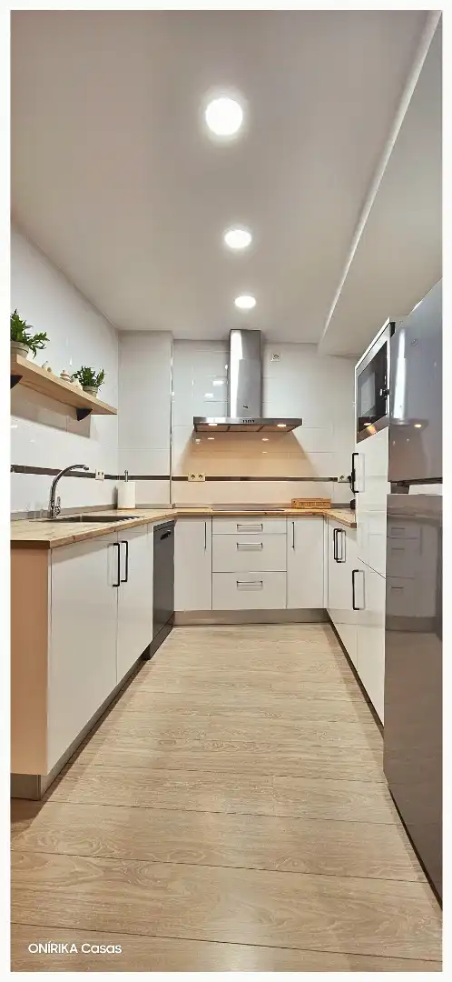 Cocina de Casa o chalet en venta en Monforte de Lemos con Aire acondicionado, Calefacción y Jardín privado
