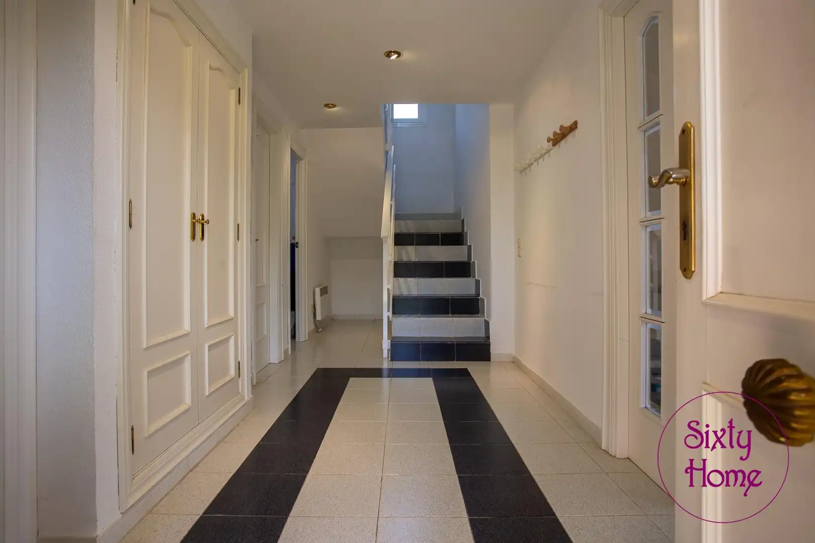 Casa o chalet en venta en Zuera con Calefacción, Terraza y Piscina comunitaria