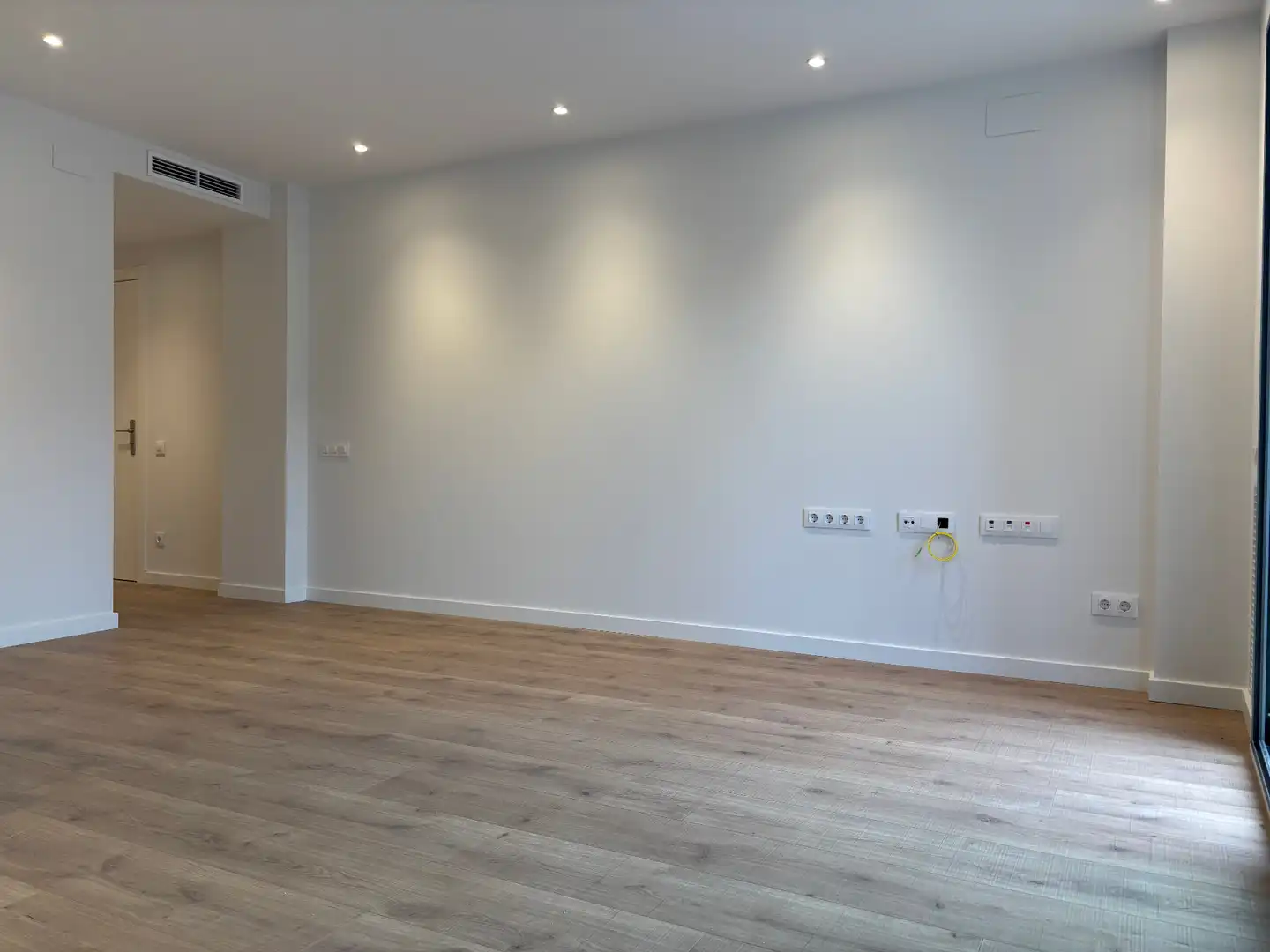 Piso de alquiler en Sabadell con Aire acondicionado, Calefacción y Terraza
