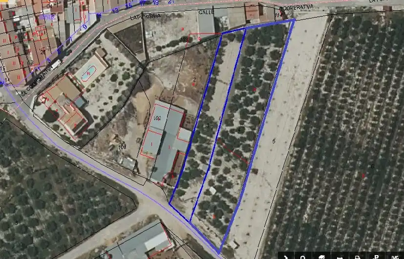 Lands and plots for sale in Mula