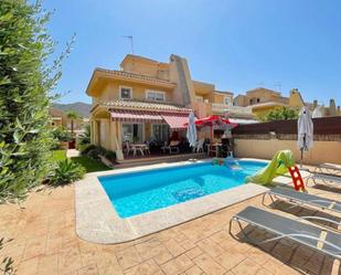 Vista exterior de Casa adosada en venda en Benidorm amb Terrassa i Piscina