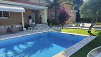 Swimming pool of House or chalet for sale in Majadahonda  with Heating, Private garden and Terrace