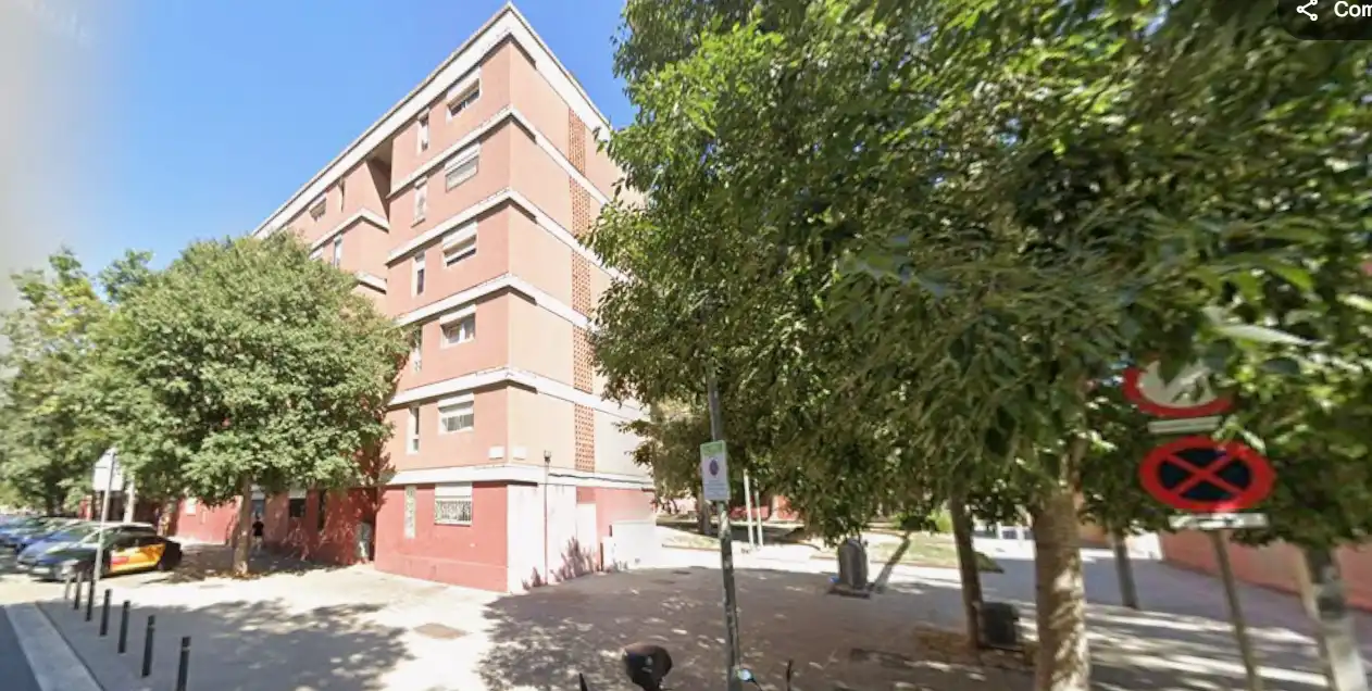 Vista exterior de Piso en venta en Barcelona