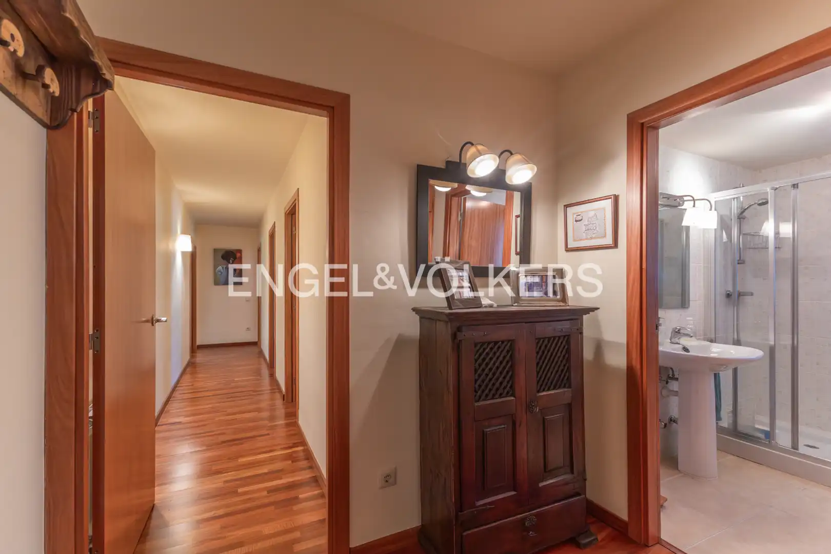 Planta baja en venta en Llívia con Calefacción, Jardín privado y Parquet