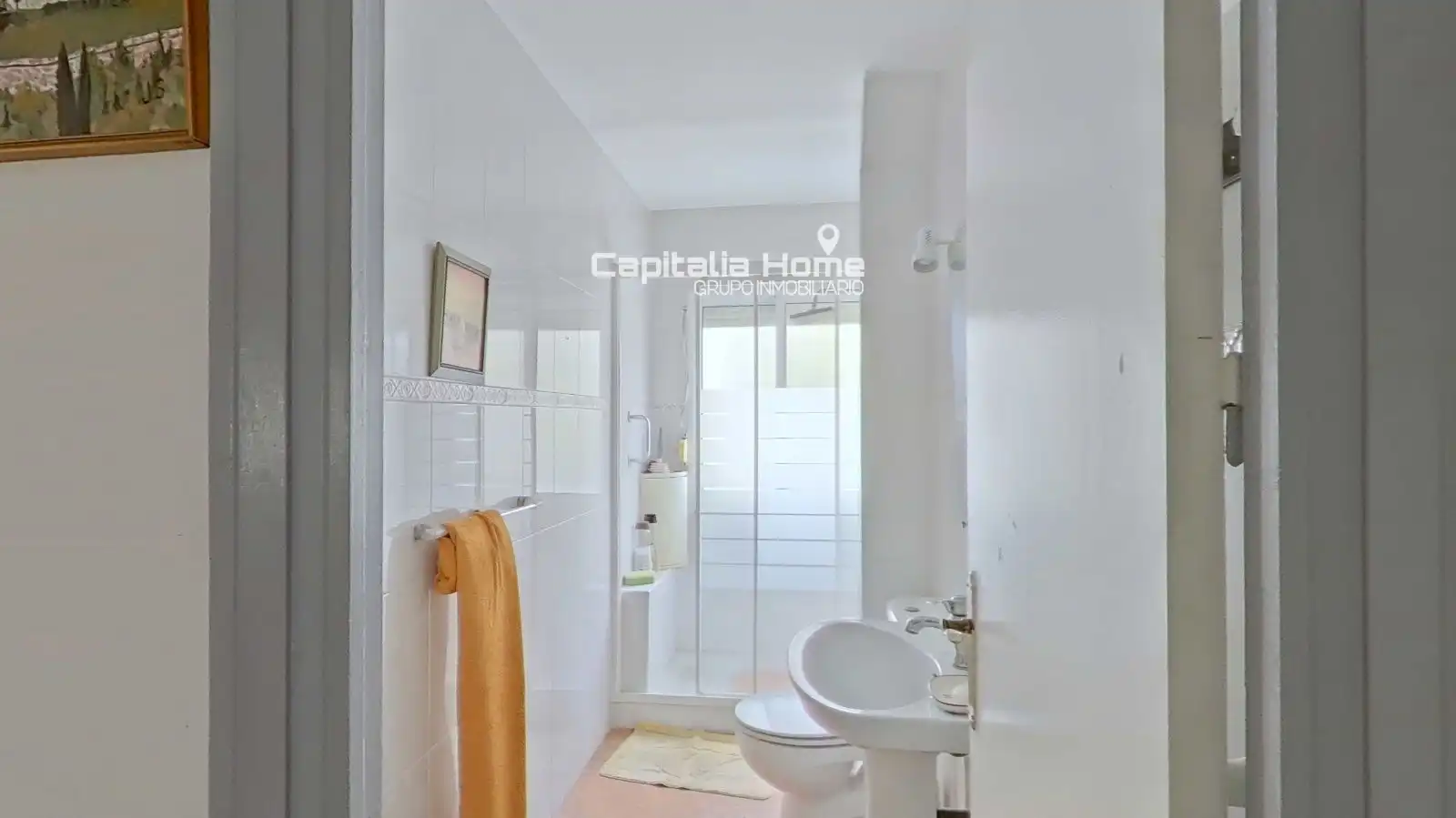 Baño de Piso en venta en Alicante / Alacant con Aire acondicionado, Calefacción y Amueblado