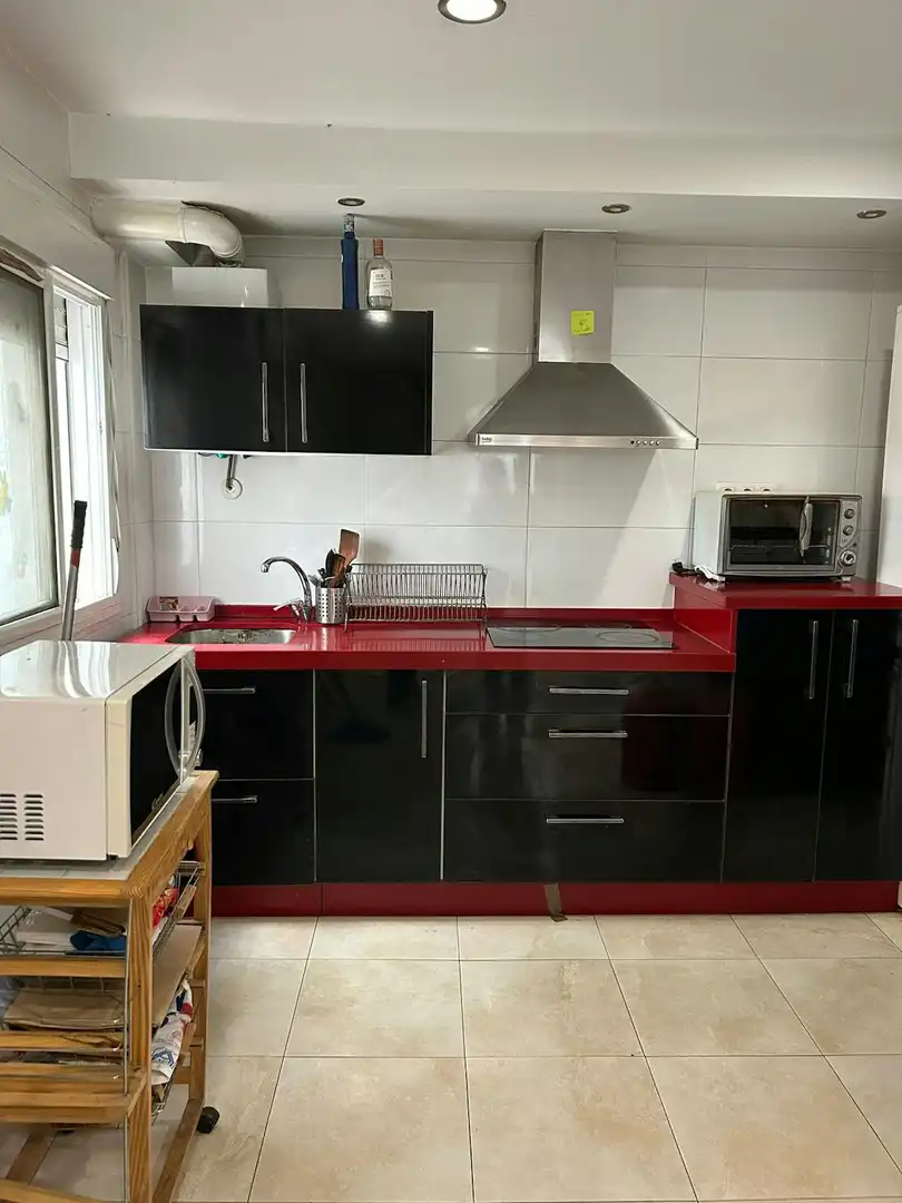 Küche von Wohnung zur untervermieten in Sevilla mit Klimaanlage, Möbliert und Waschmaschine