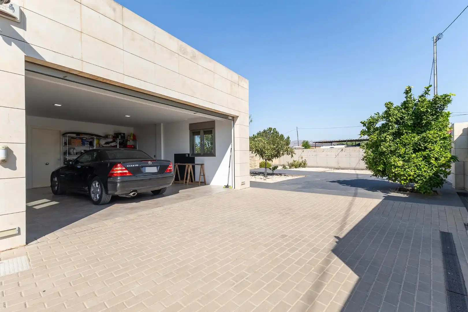Aparcament de Casa o xalet en venda en Alicante / Alacant amb Aire condicionat, Calefacció i Jardí privat