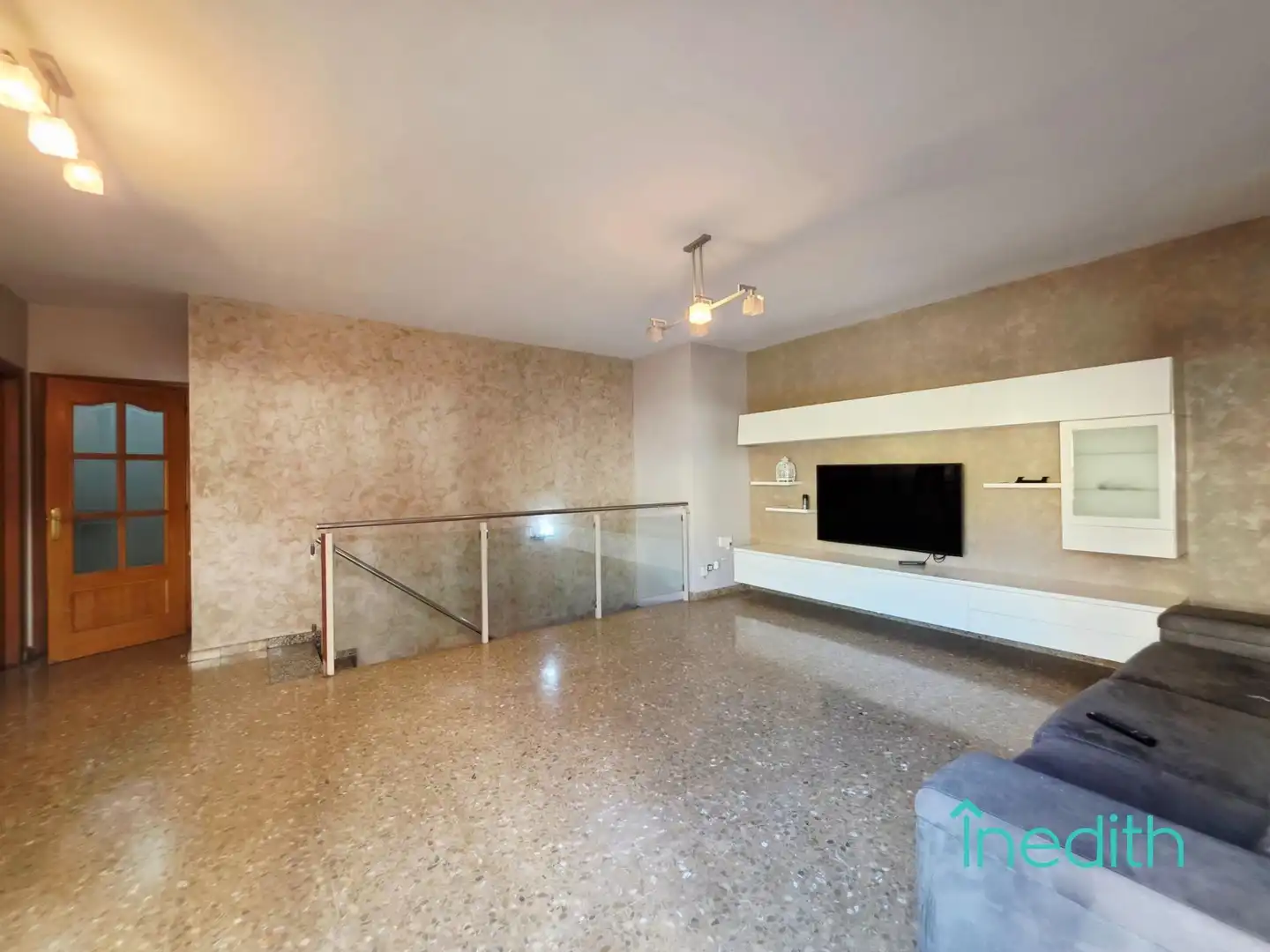 Sala de estar de Piso en venta en Viladecans con Aire acondicionado, Calefacción y Terraza