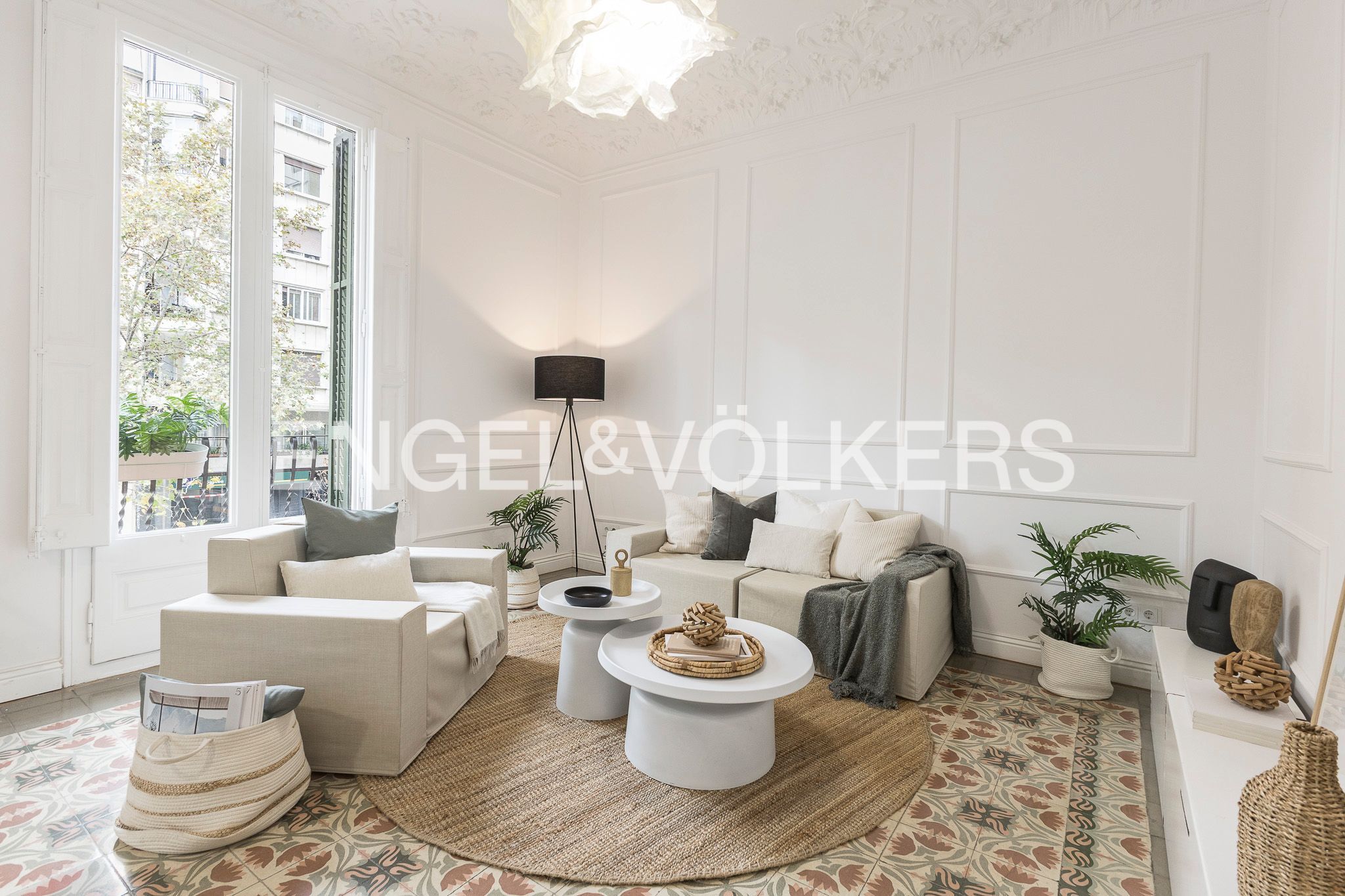 Living room of Apartment for sale in  Barcelona Capital  with Air Conditioner, Heating and Balcony