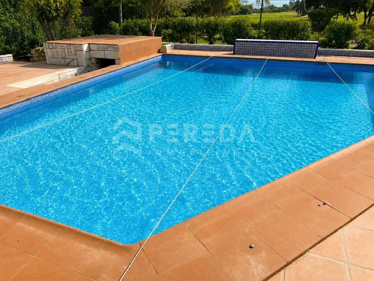 Piscina de Casa o chalet en venta en Roquetas de Mar ciudad
