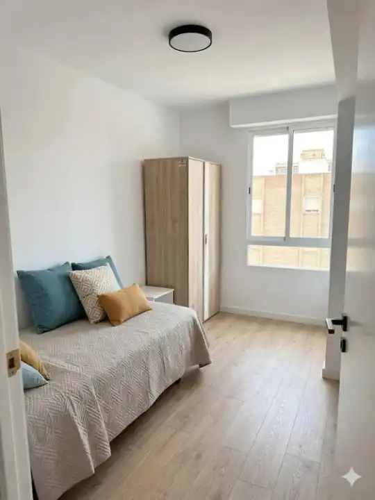Habitación de Piso en venta en Catarroja con Calefacción, Amueblado y Horno