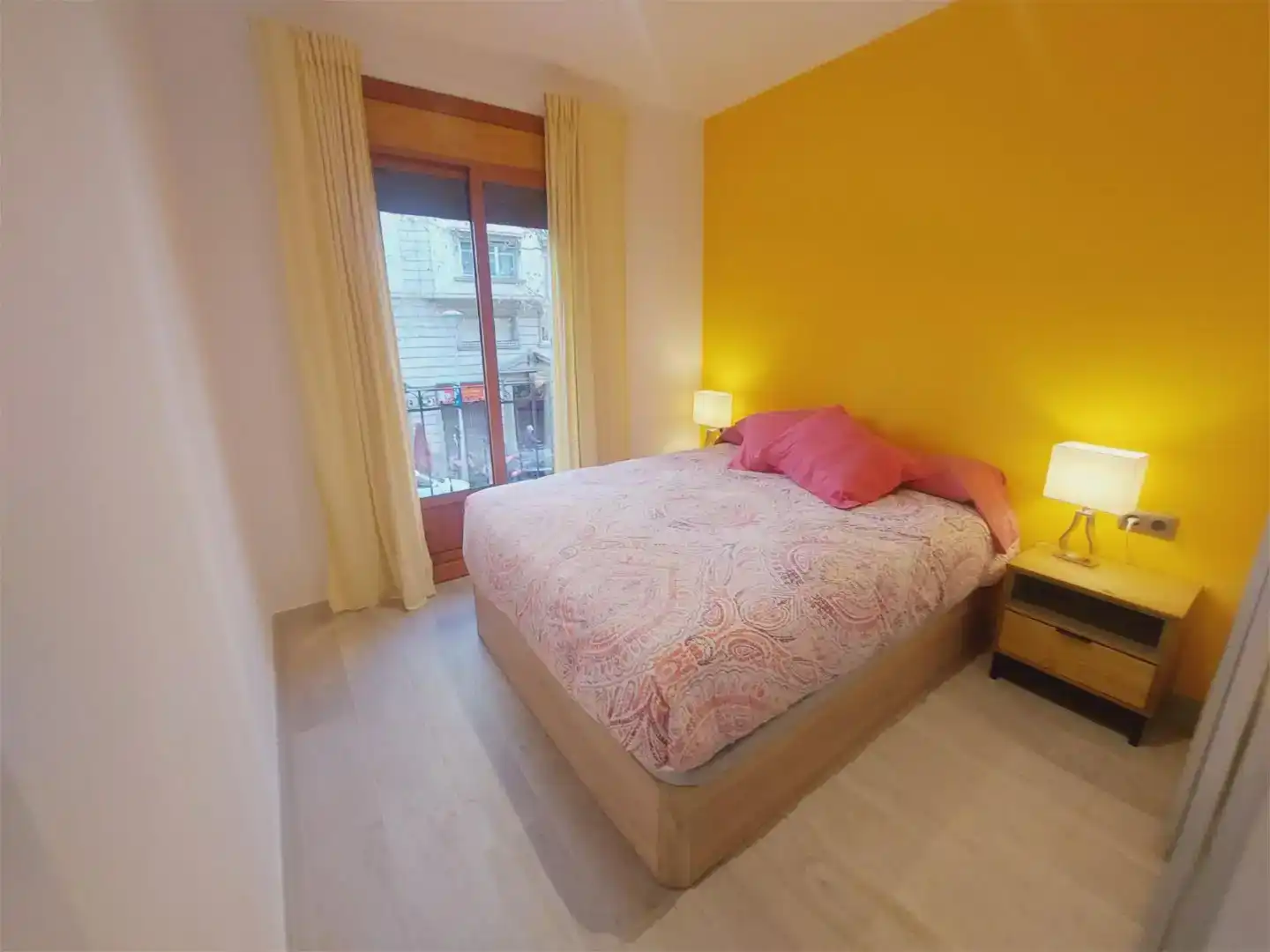 Bedroom of Flat for rent in  Barcelona Capital