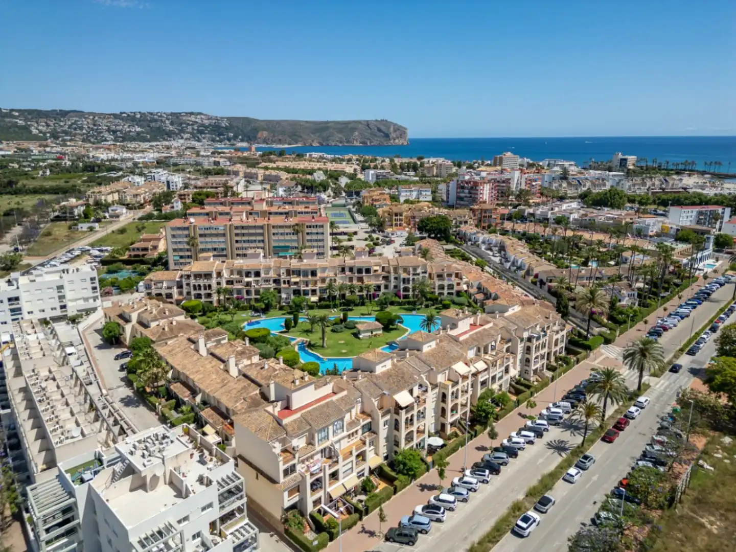 Apartamento con piscina en venta en Montañar - El Arenal, imagen 2