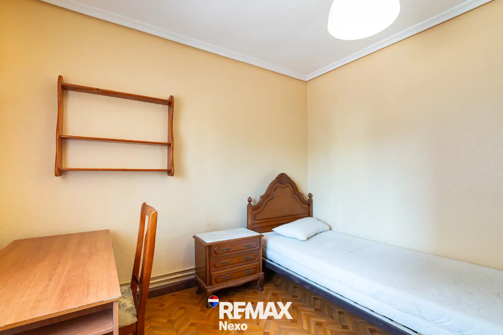 Schlafzimmer von Wohnung zum Verkauf in Valladolid mit Heizung, Möbliert und Ofen