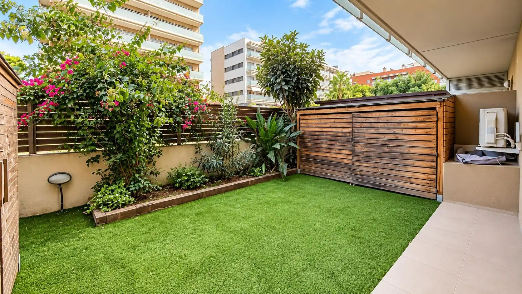Terraza de Planta baja de alquiler en Les Pinedes  