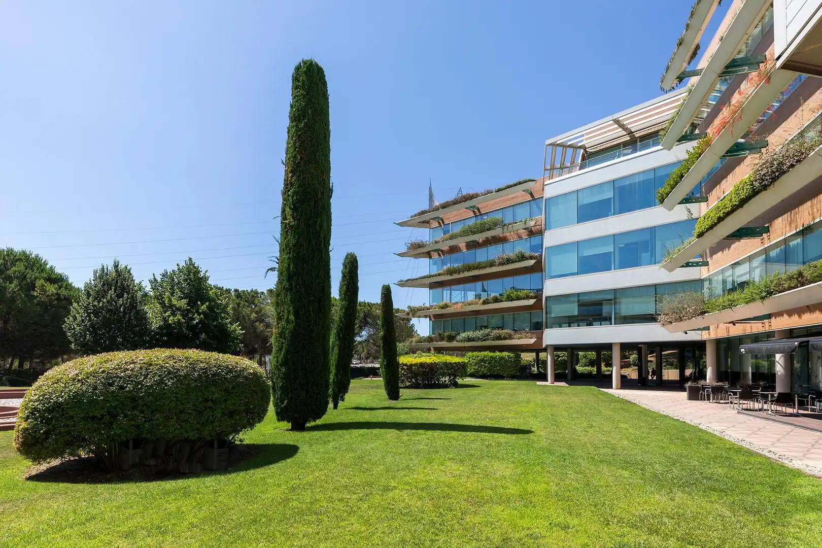 Büro zur Miete in Avenida Avinguda de l'Alcalde Barnils, Volpelleres