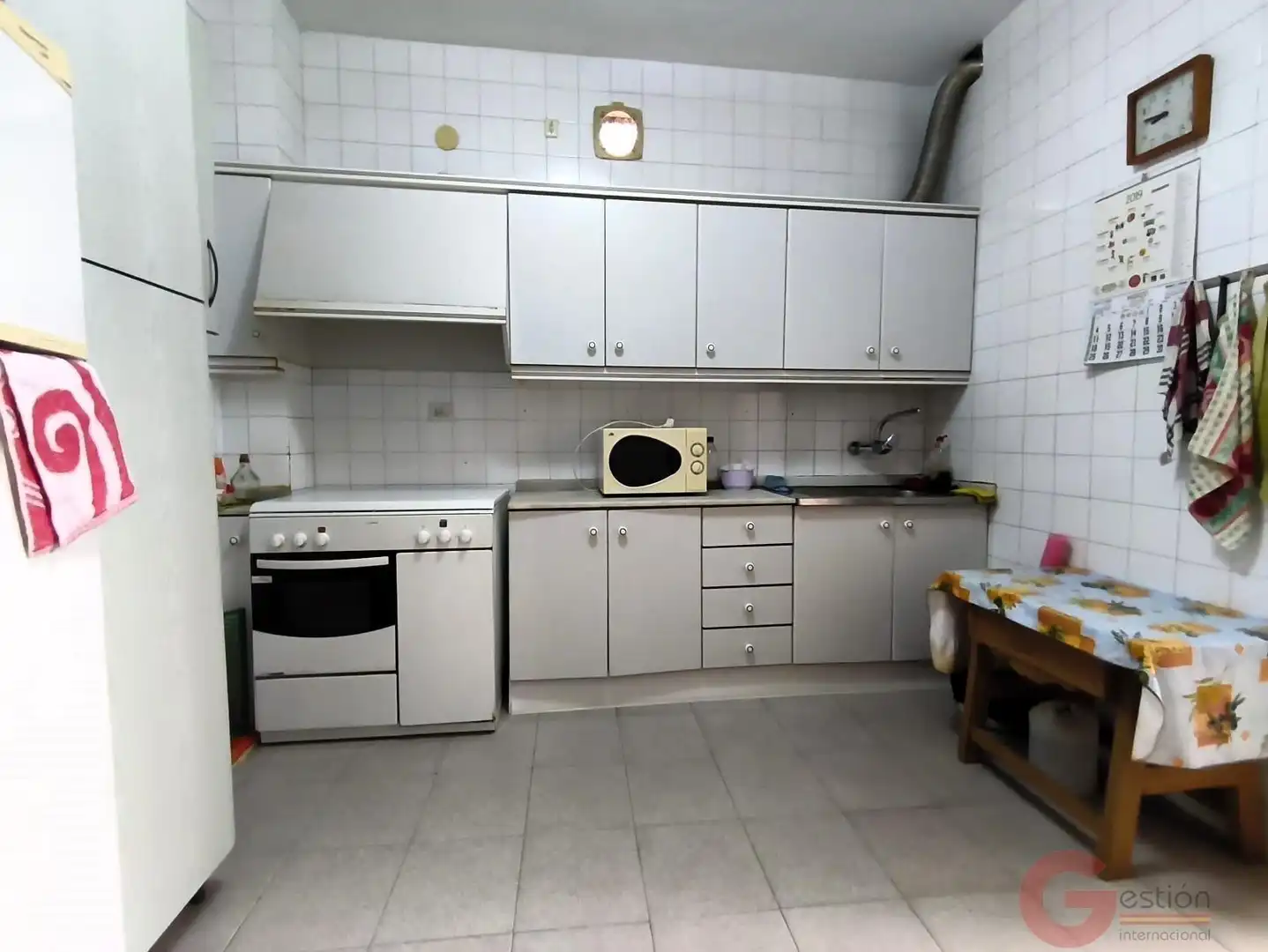 Cuina de Casa o xalet en venda en Motril amb Terrassa i Traster
