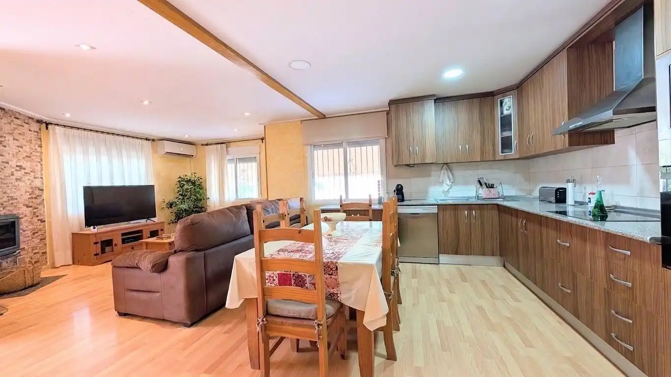 Villa avec piscine à vendre à La Algoda - Matola - Llano de San José, imagen 3