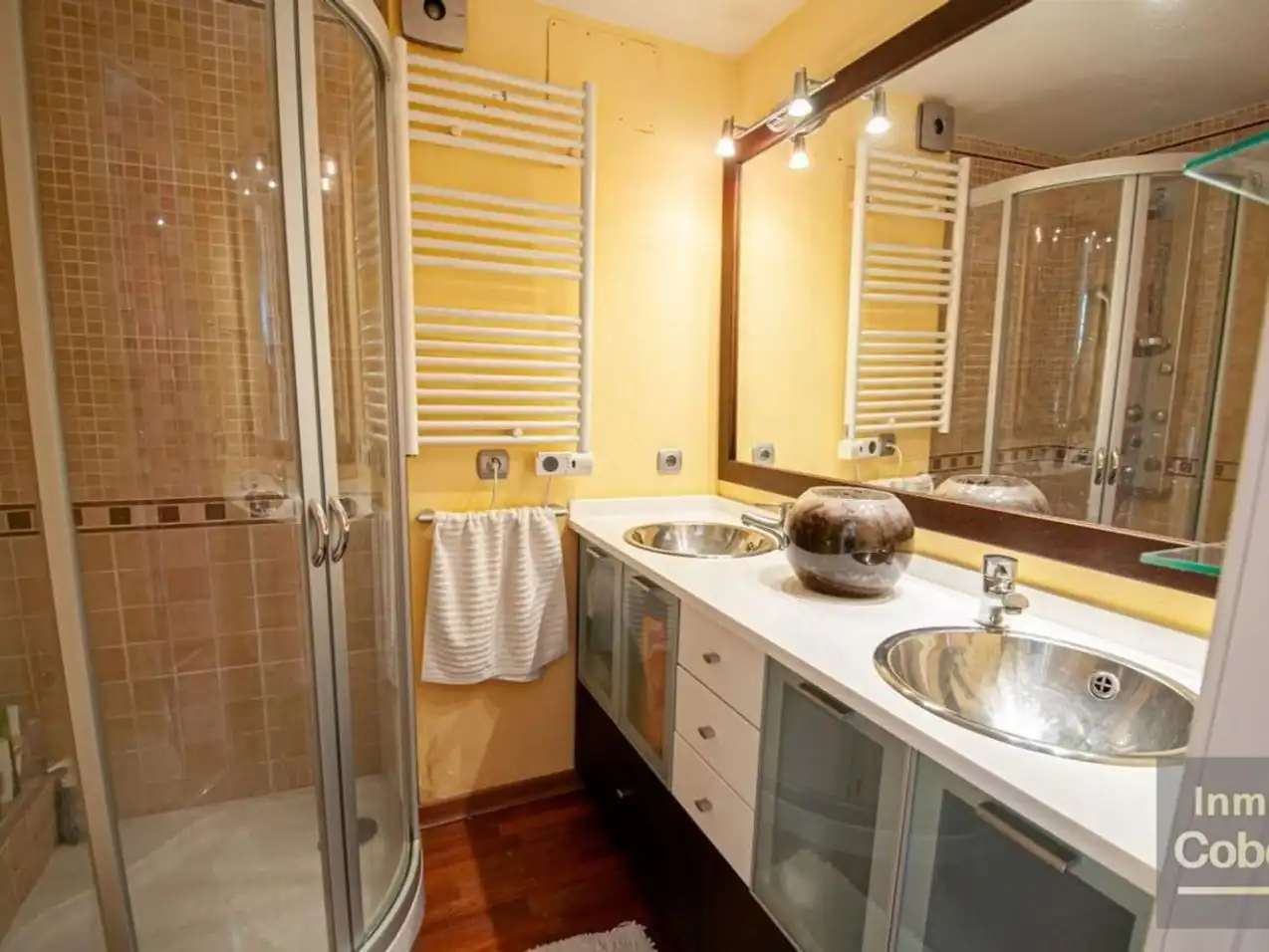 Duplex with pool for sale in Avenida Paris 8, imagen 3