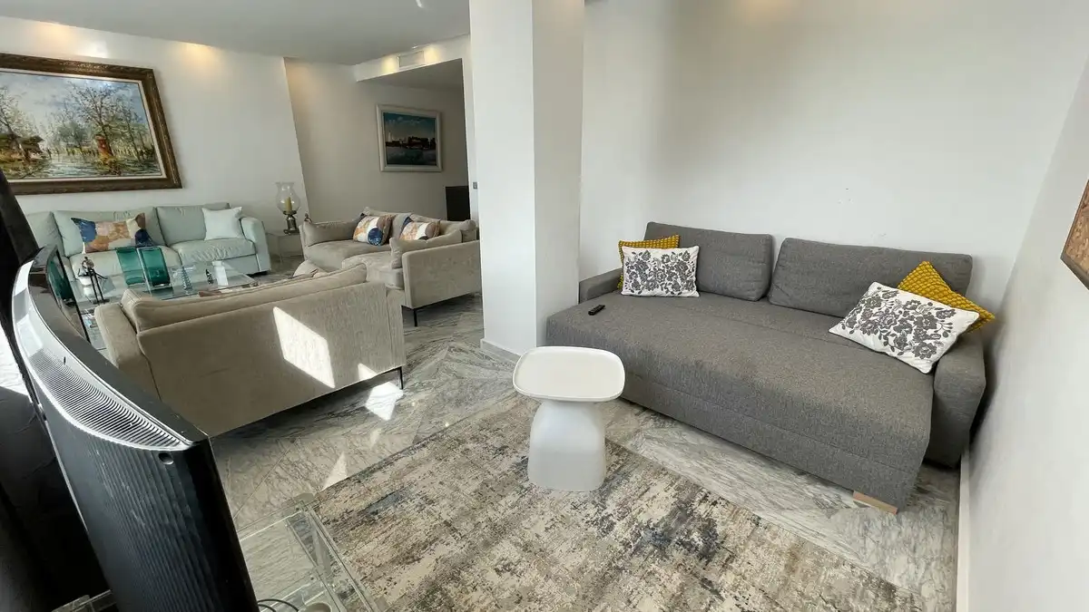 Apartamento con piscina en venta en Nueva Andalucía, imagen 19