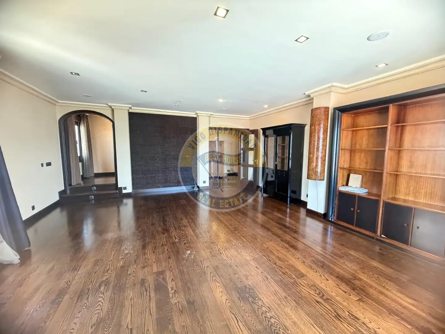 Wohnzimmer von Dachboden zur Miete in Vigo  mit Heizung, Parkett und Terrasse