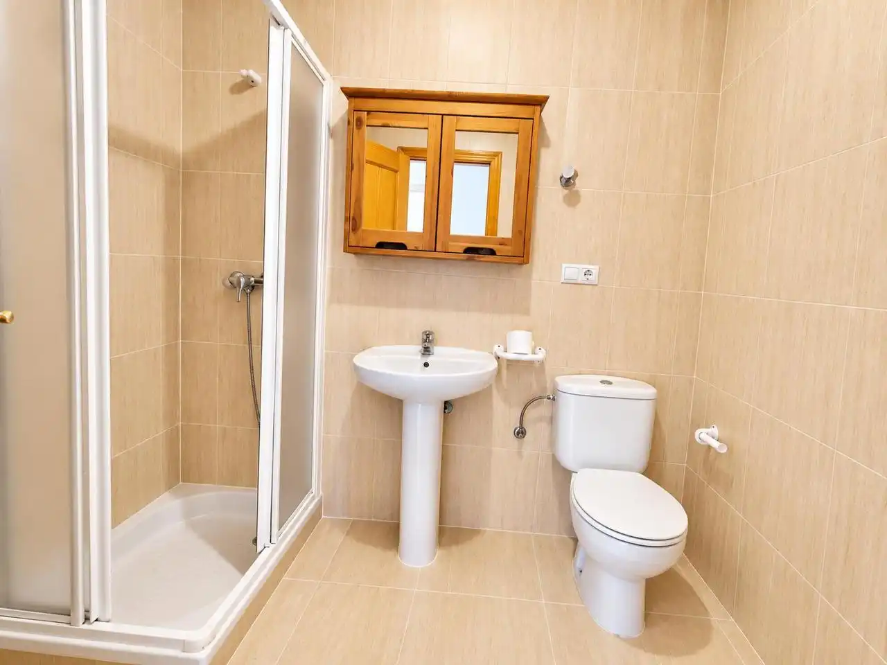 Piso con ascensor en venta en Calle Clara Campoamor, imagen 16