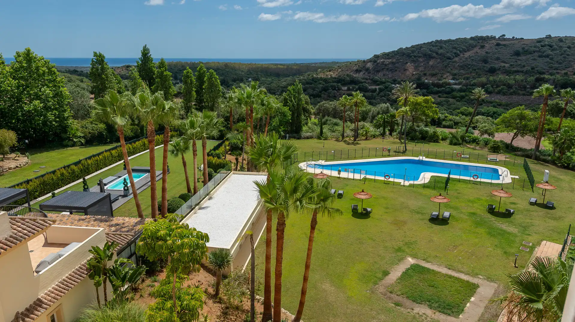 Garten von Erdgeschoss zum Verkauf in Sotogrande mit Klimaanlage, Privatgarten und Terrasse